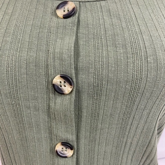 Mudd Olive Ribbed Top - Picture 3 of 9